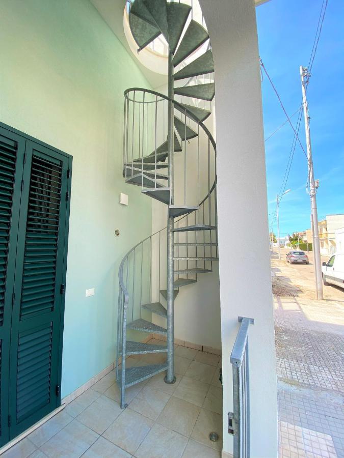 Attico Maestrale Villa Torre dell'Orso Exterior photo